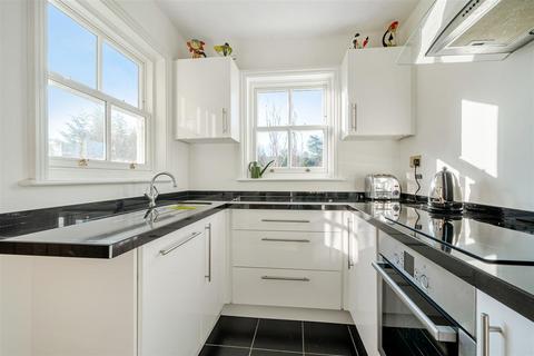 3 bedroom semi-detached house for sale, George Street, Berkhamsted