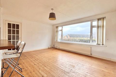 2 bedroom maisonette for sale, Icknield Way, Letchworth Garden City, SG6