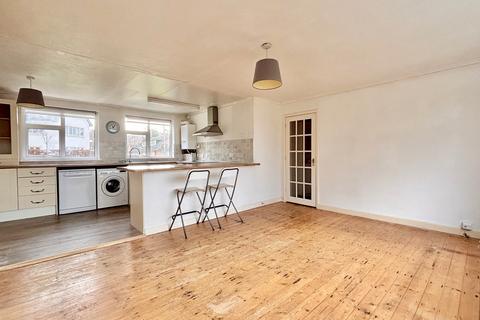 2 bedroom maisonette for sale, Icknield Way, Letchworth Garden City, SG6