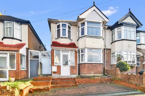 3 bedroom semi-detached house for sale, Barnsole Road, Upper Gillingham, ME7