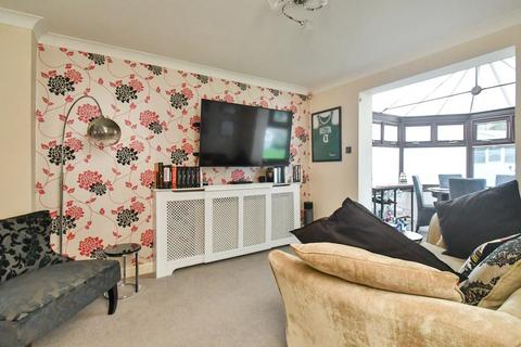 5 bedroom detached house for sale, Boston Gardens, Rainham, Gillingham, ME8