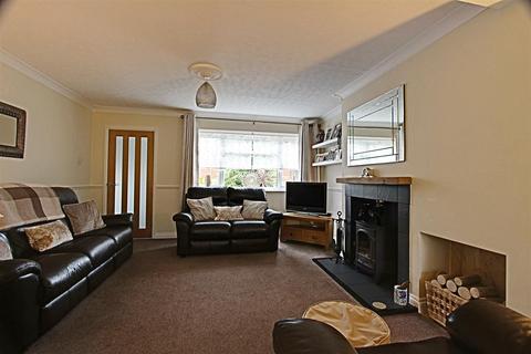 undefined, Buckingham Road, Tring