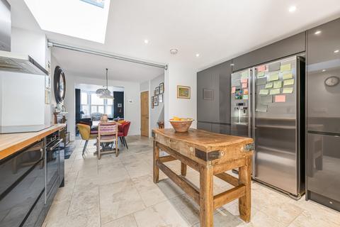 3 bedroom terraced house for sale, Albert Road, Alton, Hampshire