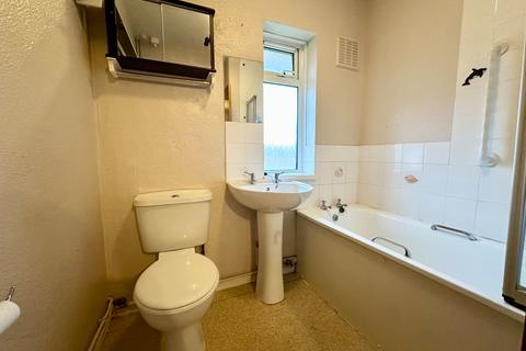 2 bedroom maisonette for sale, Chawton Park Road, Alton, Hampshire