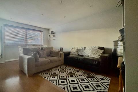 undefined, Ashby Court, Hemel Hempstead HP2