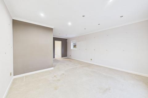 5 bedroom detached house for sale, Castle Grove, Kilsyth, G65