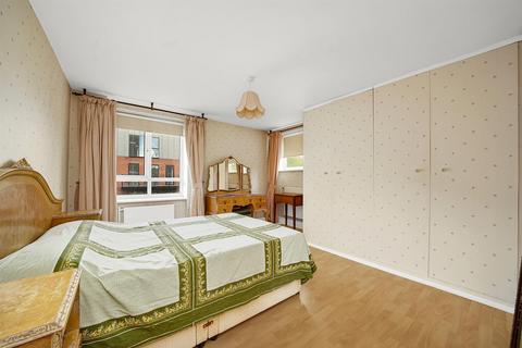 2 bedroom flat for sale, Willesden Lane, London NW2