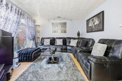 3 bedroom end of terrace house for sale, Almond Road, Cumbernauld, Glasgow, G67