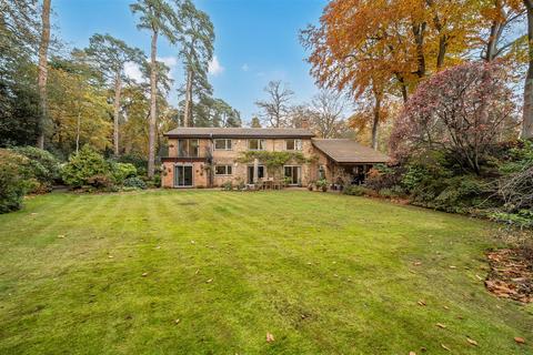4 bedroom detached house for sale, Redwood Glade, Leighton Buzzard
