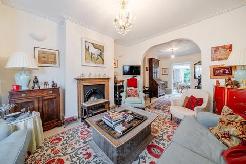 4 bedroom terraced house for sale, Simpson Street, London, SW11