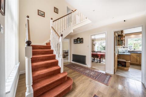 4 bedroom detached house for sale, Grove Road, Tring