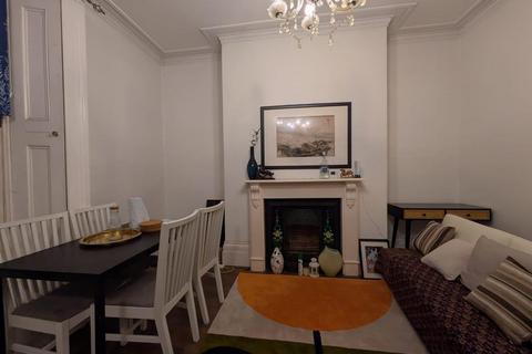 2 bedroom house for sale, Shooters Hill Road, Blackheath SE3