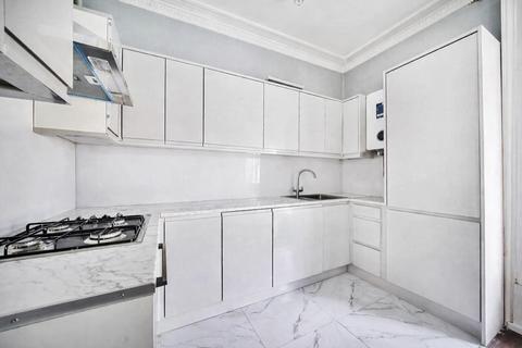 2 bedroom house for sale, Shooters Hill Road, Blackheath SE3