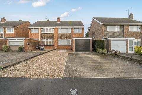 3 bedroom semi-detached house for sale - Cloche Way, Stratton St Margaret, Swindon, SN2