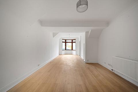 2 bedroom terraced house for sale, Station Road North, Belvedere DA17