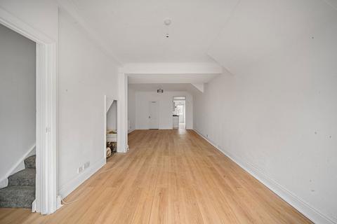 2 bedroom terraced house for sale, Station Road North, Belvedere DA17