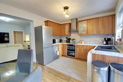 2 bedroom house for sale, Havelock Road, Kings Langley