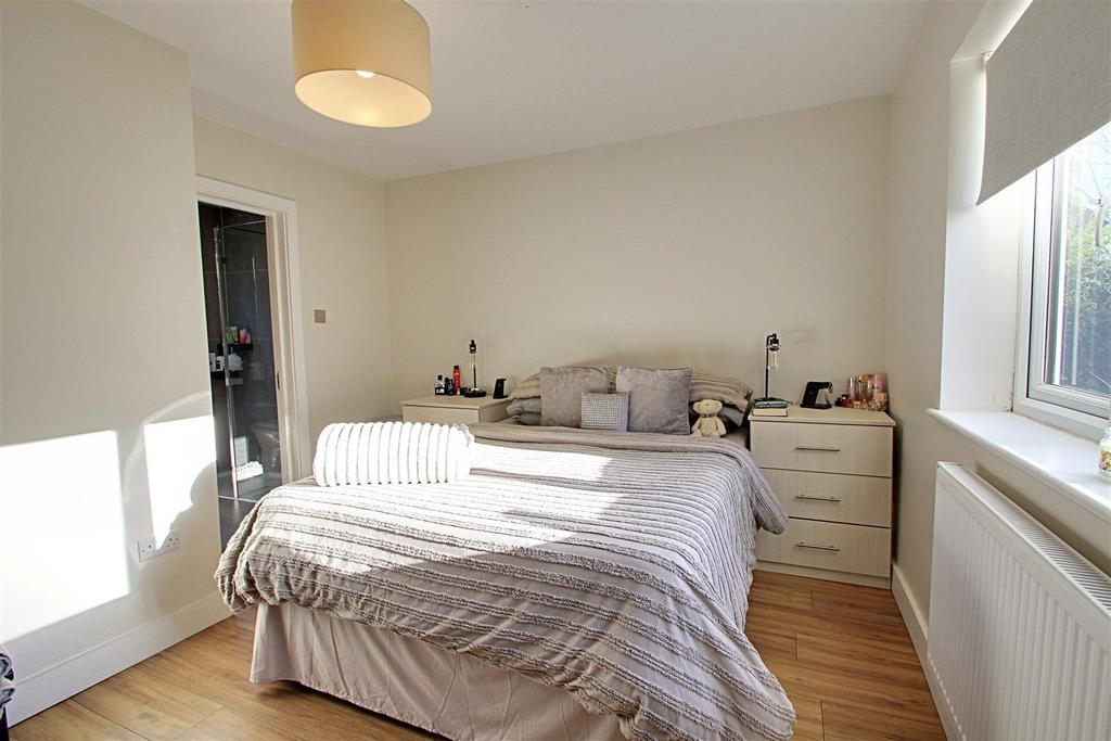 Main Bedroom.jpg