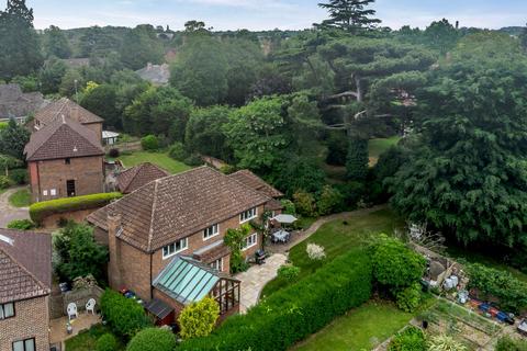 5 bedroom detached house for sale, Lincoln Avenue, Canterbury, Kent, CT1