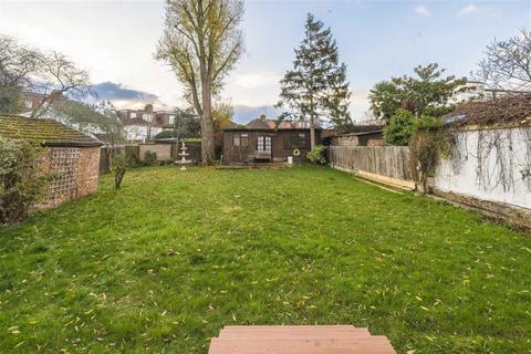 2 bedroom house for sale, Bowes Road, London W3