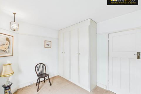 2 bedroom semi-detached house for sale, Ladbrooke Drive, Potters Bar