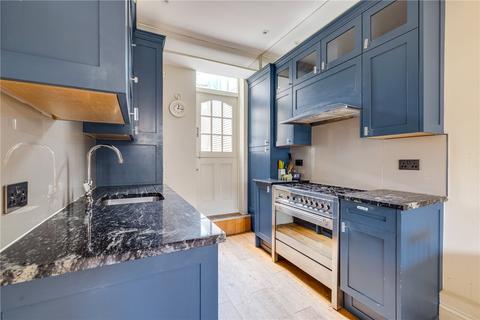 2 bedroom apartment for sale, Broughton Road, London, SW6