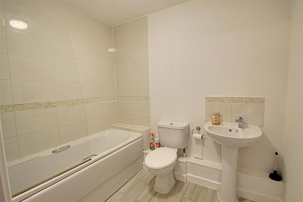 Bathroom.jpg