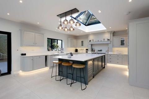 undefined, London Road, Little Kingshill, Great Missenden, Buckinghamshire, HP16
