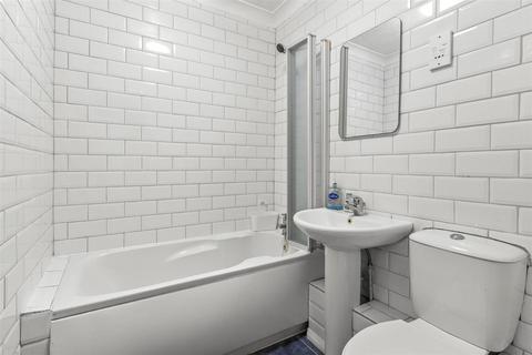 1 bedroom apartment for sale, 80 West Wycombe Road, High Wycombe HP11
