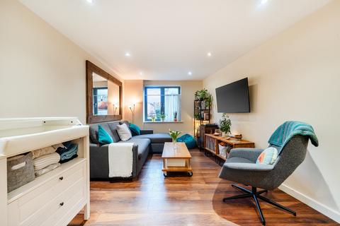 1 bedroom apartment for sale - Glenville Grove, London, Se8