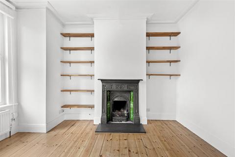 3 bedroom semi-detached house to rent, Farrant Avenue, Wood Green