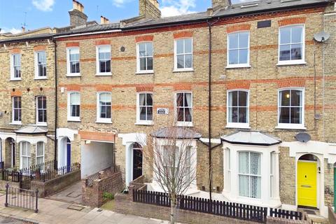 3 bedroom terraced house to rent, Moray Road, Finsbury Park