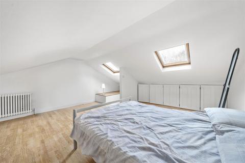 3 bedroom terraced house to rent, Moray Road, Finsbury Park