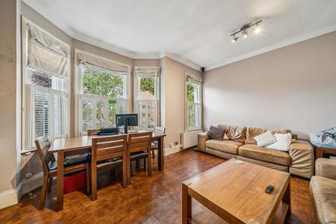 3 bedroom flat for sale, Geraldine Road, Wandsworth, London