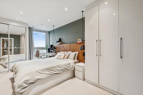 2 bedroom flat for sale, Argento Tower, Mapleton Road, London