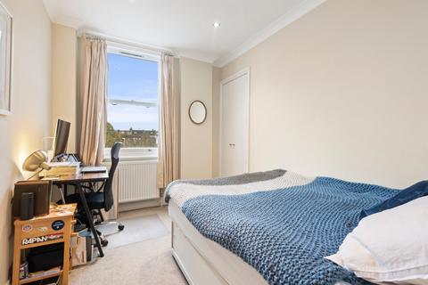 2 bedroom flat for sale, Fulham Road, Fulham, London