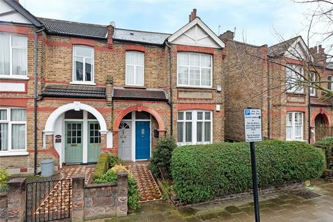 2 bedroom flat for sale, Emlyn Road, London