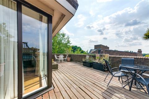 3 bedroom flat for sale, Alder Lodge, 73 Stevenage Road, London