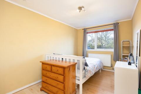 4 bedroom house for sale, Everatt Close, London