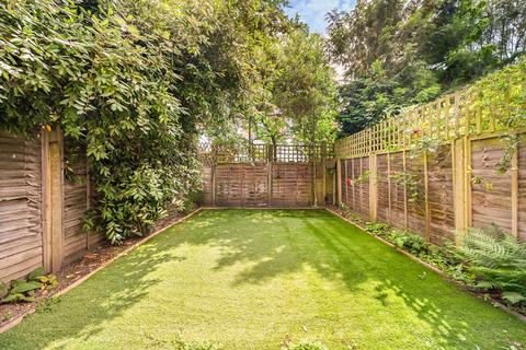 undefined, Mount Pleasant Road, Ealing, London, W5