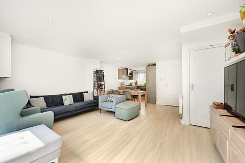 undefined, Mount Pleasant Road, Ealing, London, W5