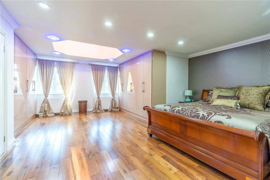 Principal Bedroom