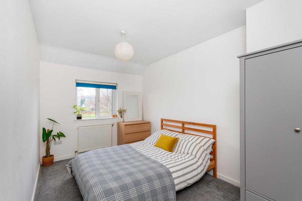 3 B8 RBR - Bedroom G.jpg