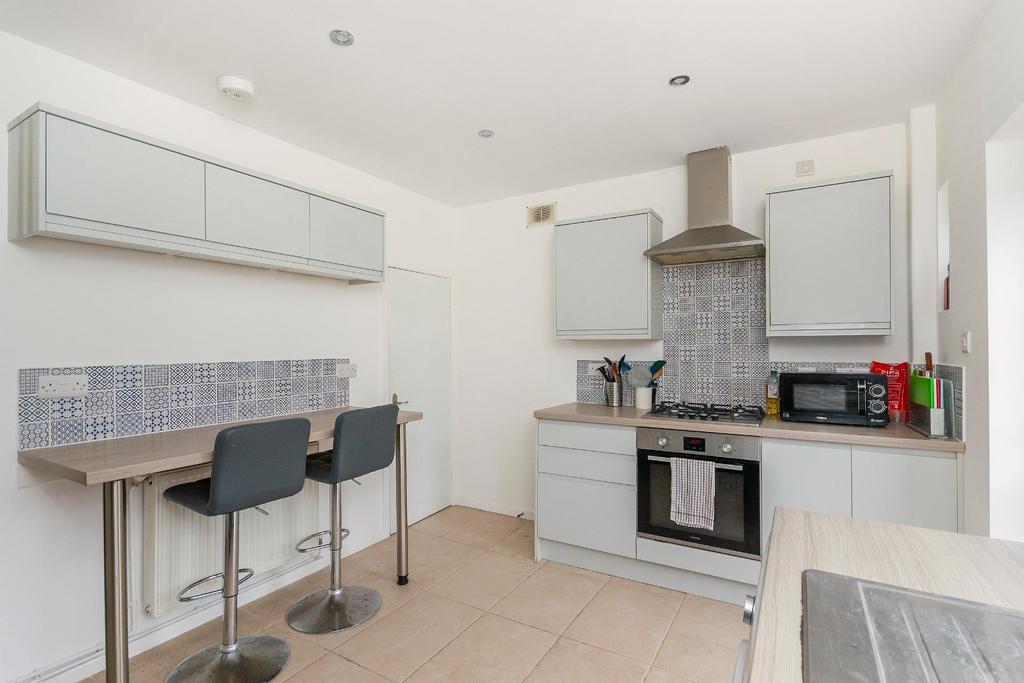 3 B8 RBR - Kitchen B.jpg