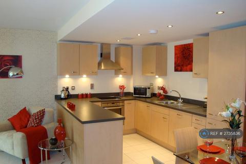 2 bedroom flat to rent, Gosnold Street, Bury St Edmunds, IP33
