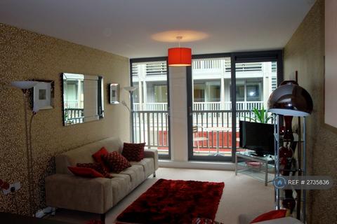 2 bedroom flat to rent, Gosnold Street, Bury St Edmunds, IP33