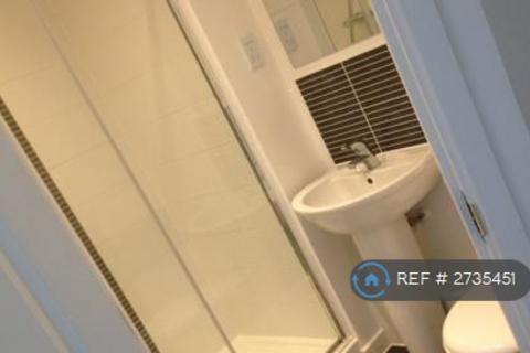 2 bedroom flat to rent, Nina Carroll Way, Kettering, NN15