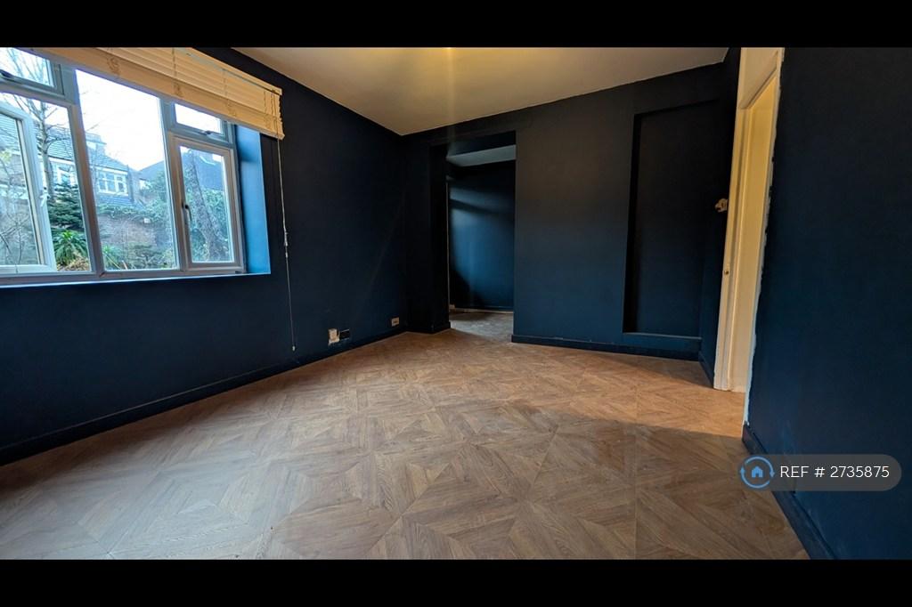 Living Room With Access To Balcony And Garden