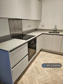 1 bedroom flat to rent, Park House Apartments, Slough, SL1