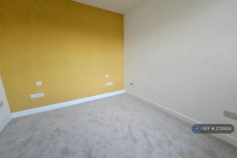 undefined, High Street, Hampton Wick, Surrey, KT1